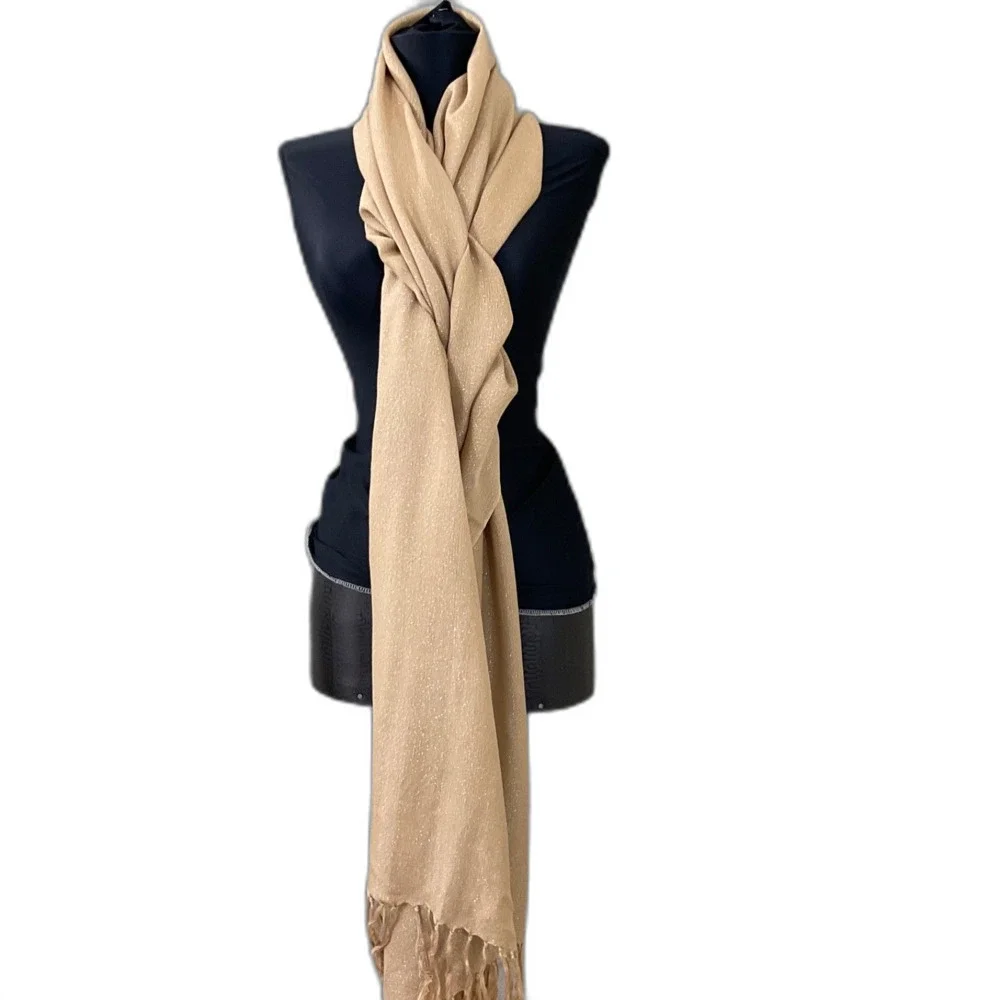 NWT Chicos Women’s OS linen blend Scarf Wrap Beige fringe multipurpose Holiday